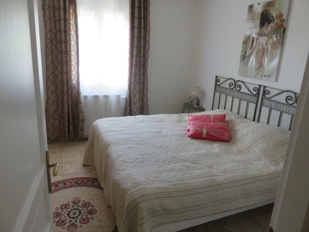 Charmant Appartement Saint Gely Cornillon Εξωτερικό φωτογραφία