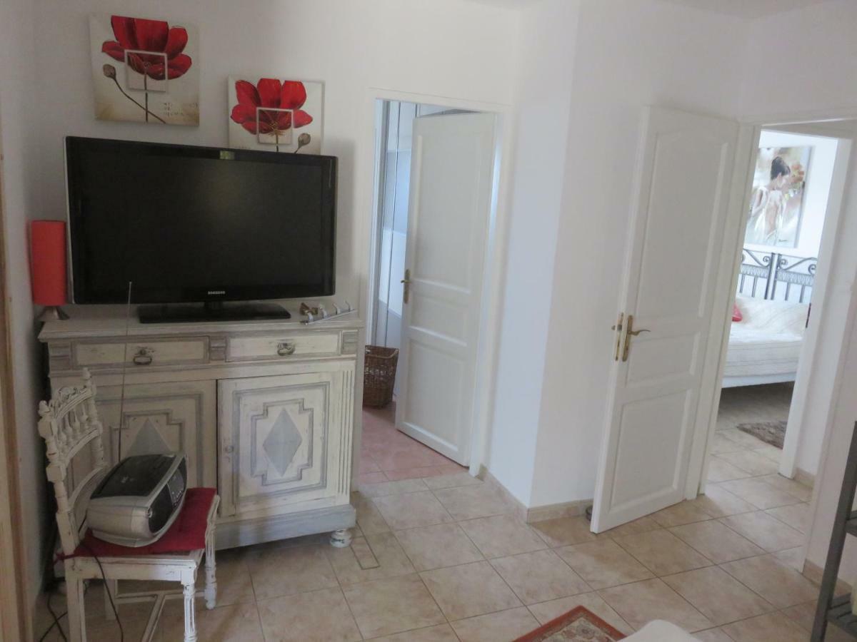 Charmant Appartement Saint Gely Cornillon Εξωτερικό φωτογραφία